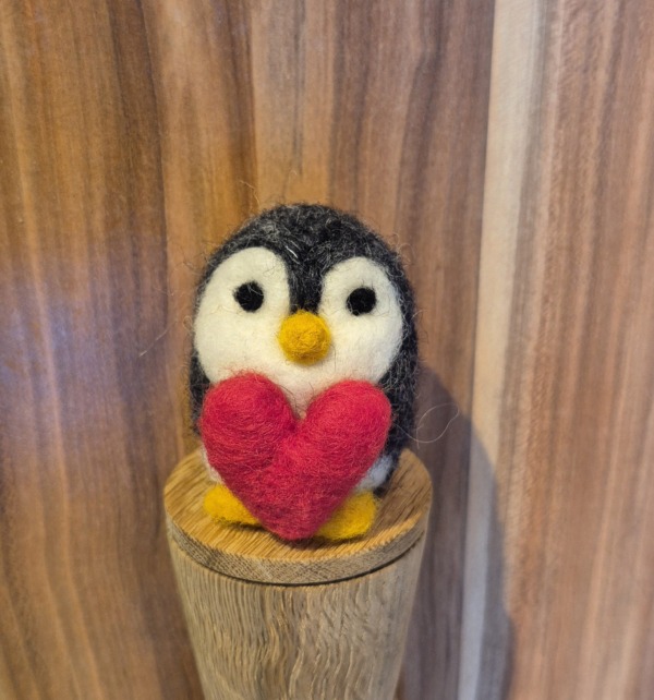 Pinguin mit Herz